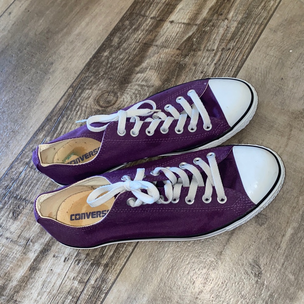 Purple converse size 10 men’s/12 women’s